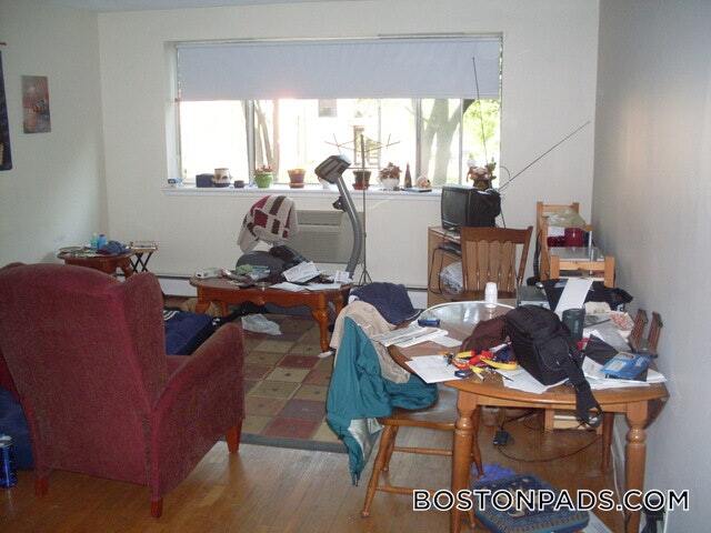 Foto del edificio - 66 Homer Ave