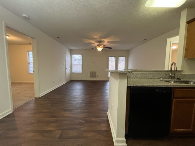 The Orr 2HAB, 2BA - Huntersville Commons