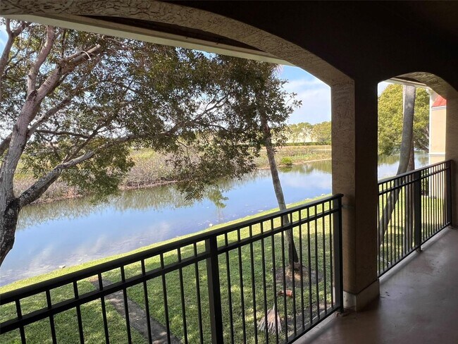 Foto del edificio - 230 SW 117th Terrace