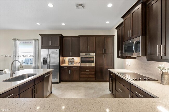 Building Photo - 4 br, 4 bath House - 2896 Bellarosa Cir