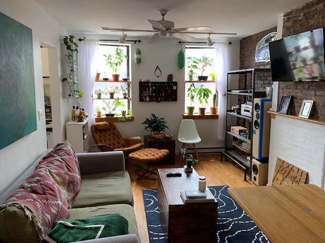 Foto del edificio - 13 Thacher St