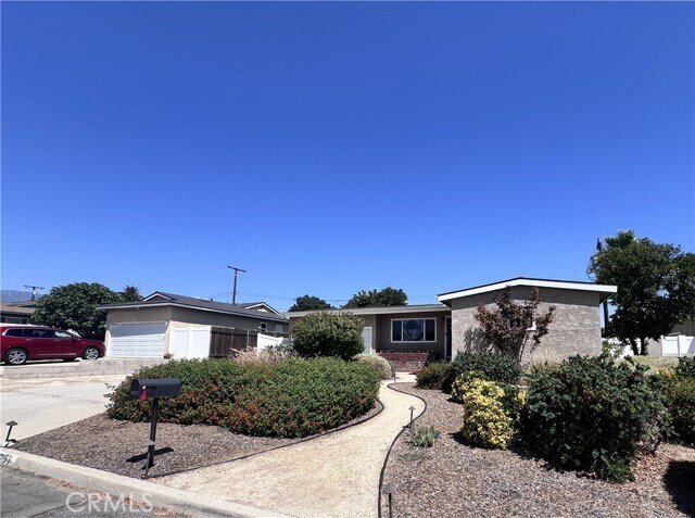 Foto principal - 8257 Jadeite Ave