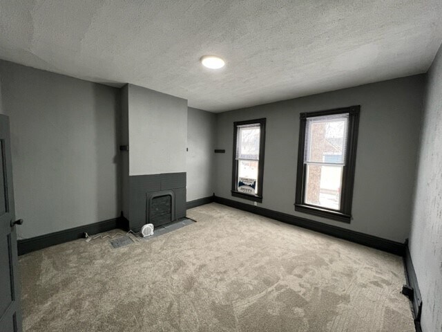 Foto del edificio - 409 Mead St
