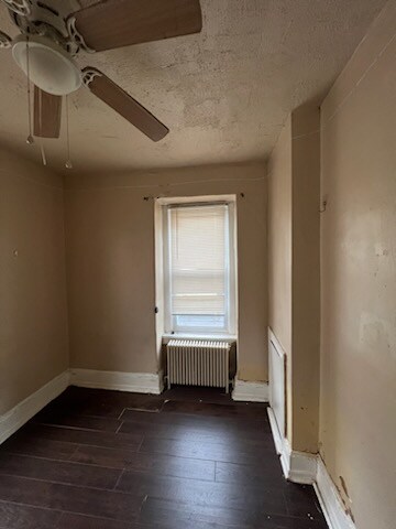 Building Photo - 4708 Hazel Ave