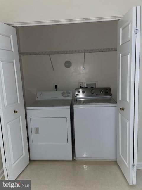 Foto del edificio - 7432 Hindon Cir