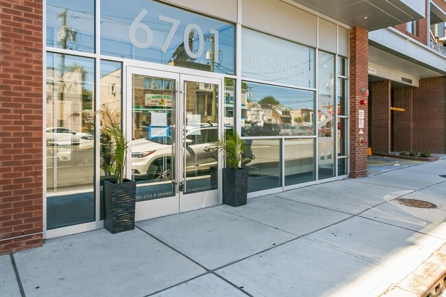 Foto del edificio - 6701 KENNEDY Blvd