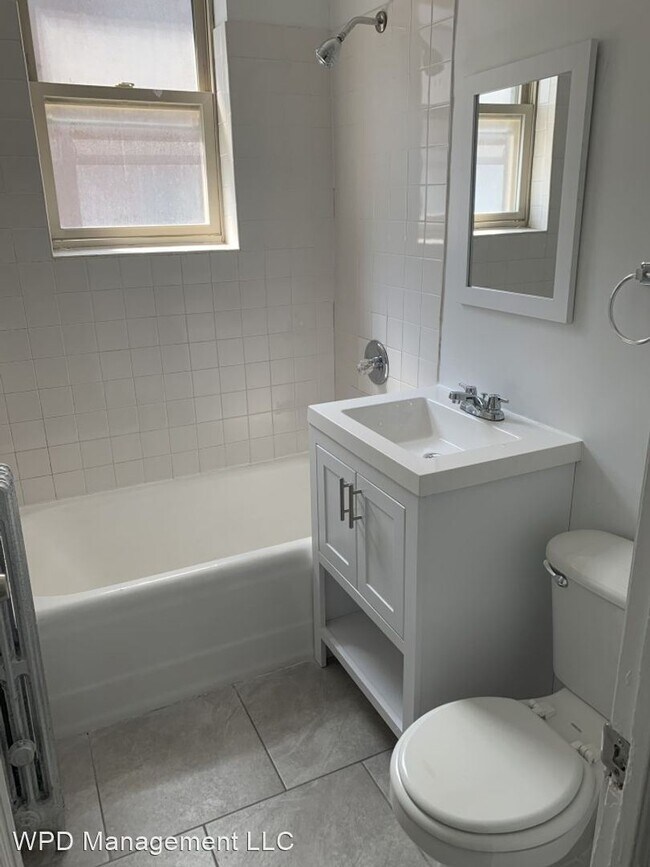 Foto del edificio - 2909 E 78th St