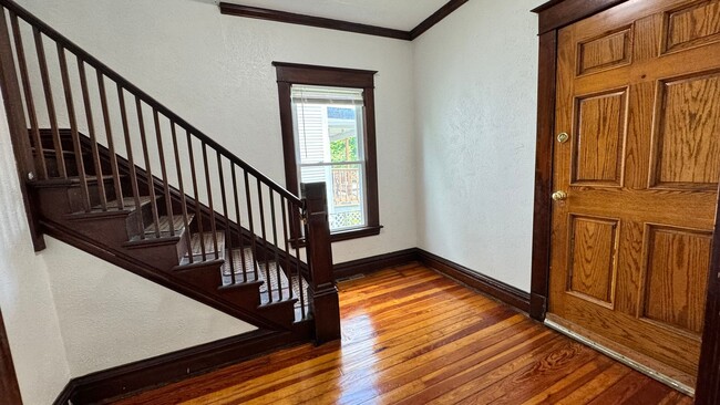 Foto del edificio - 1104 Baxter St SE