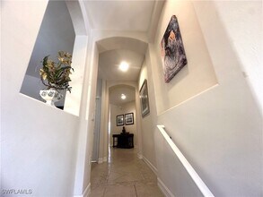 Building Photo - 1634 Tarpon Bay Dr S