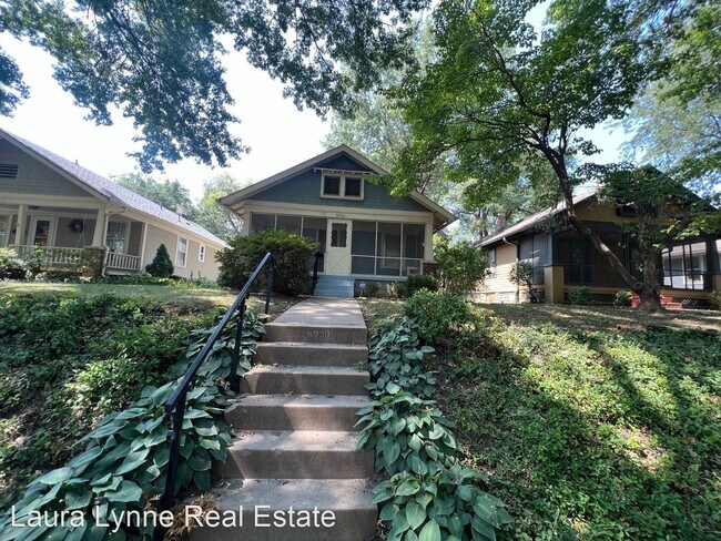 Foto del edificio - 3 br, 1 bath House - 6030 Kenwood Avenue
