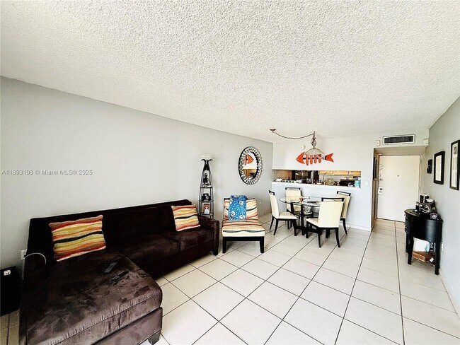 Building Photo - 10700 SW 108th Ave