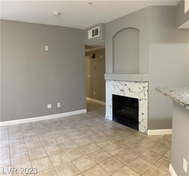 Foto del edificio - 2 bed&2 bath&1 car garage for rent $1650
