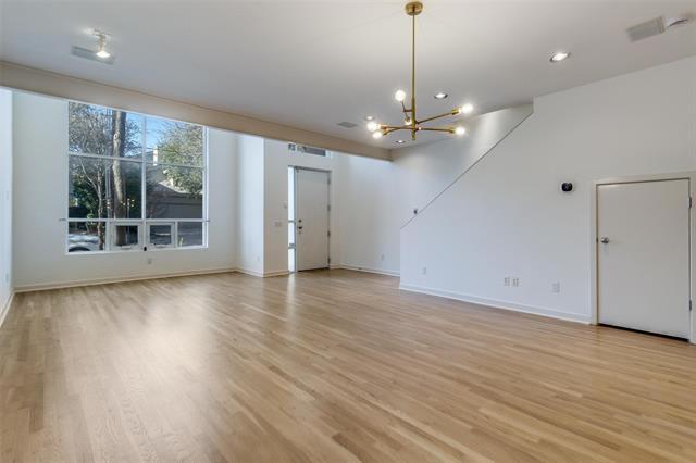 Foto del edificio - 4060 Travis St