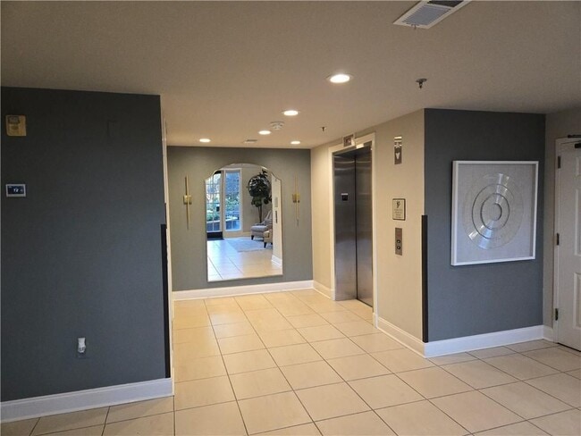 Building Photo - 50 Biscayne Dr NW