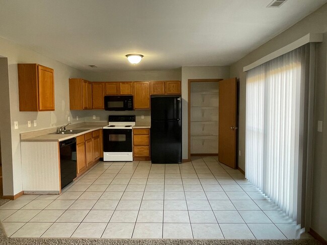 Interior Photo - Cross Creek Villas