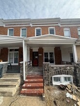 Building Photo - 1905 N Dukeland St