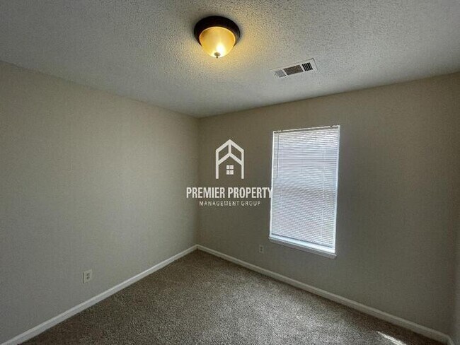 Foto del edificio - 2606 Appling Crest - Available Now!