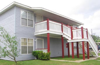 Building Photo - Oaktree Apartments