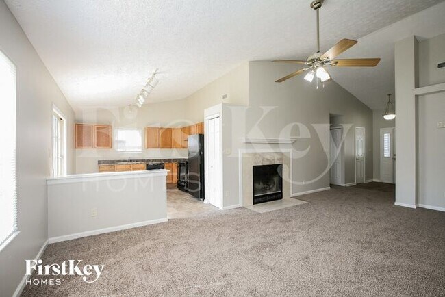 Foto del edificio - 8407 Fort Sumter Dr