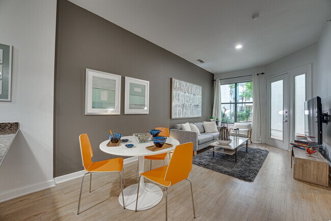 Foto del edificio - The Montrose