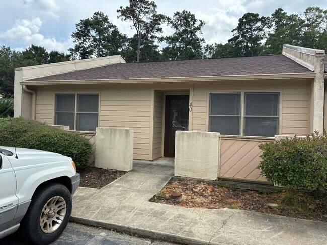 Foto del edificio - 40 Boardwalk Ln