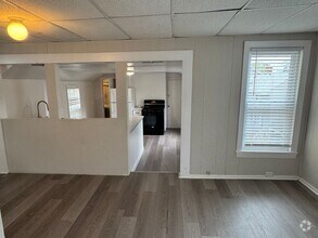 Building Photo - 18 Pentucket St