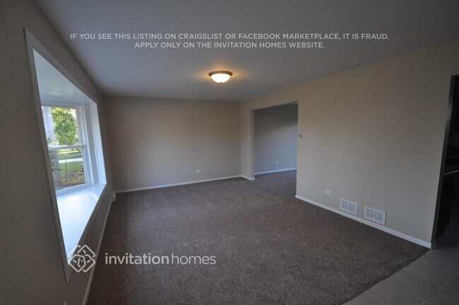 Foto del edificio - 17342 Oriole Ave