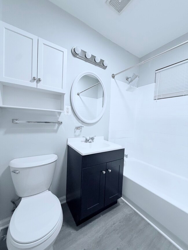 Foto del edificio - 735 Alabama Ave SE