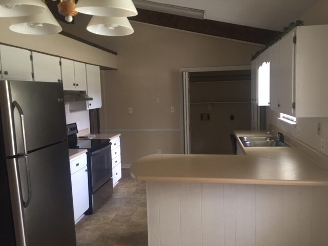 Building Photo - 124 Cherokee Ave