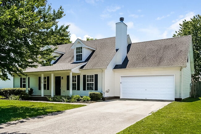 Building Photo - 2919 Weybridge Dr