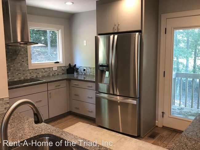 Foto del edificio - 3 br, 3 bath House - 403 Cascade Court