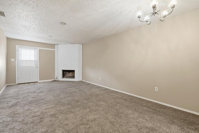 Building Photo - 246 Washington Blvd