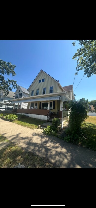 Foto principal - 32 S Goodwin Ave