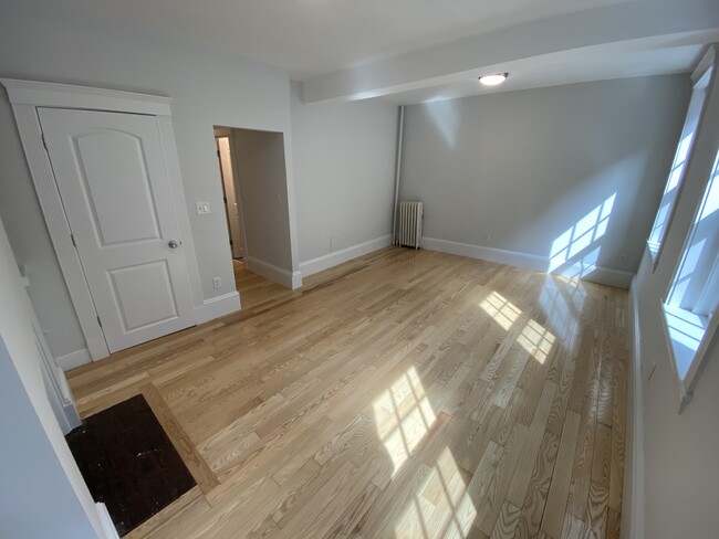 Building Photo - 30 Revere St
