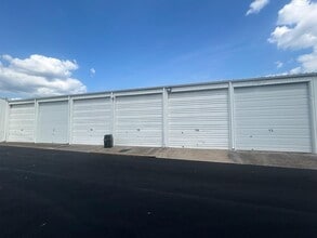 Building Photo - 950 Lehman Ave Building Photo - 950 Lehman Ave