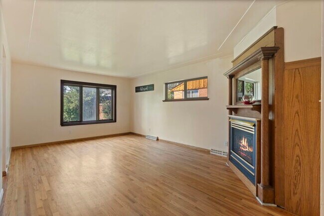 Foto del edificio - Expansive 2200 SQ Ft Home in Broomfield!