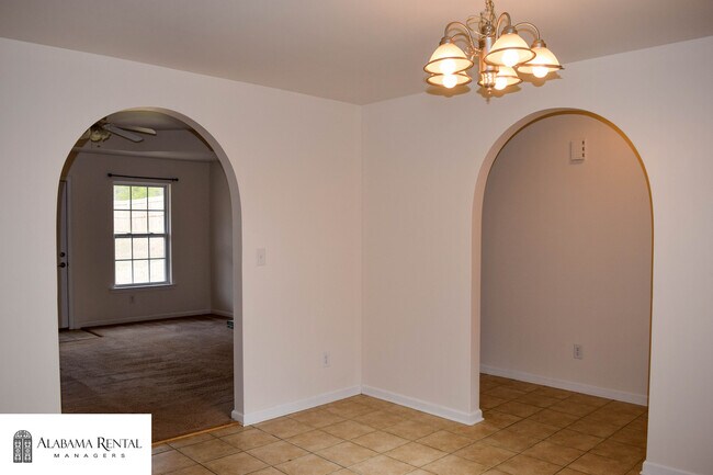 Foto del edificio - Home For Rent In McCalla, AL!! Available to View with 48 Hours Notice!!!