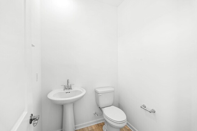 Building Photo - 615 Blaire Ridge Way