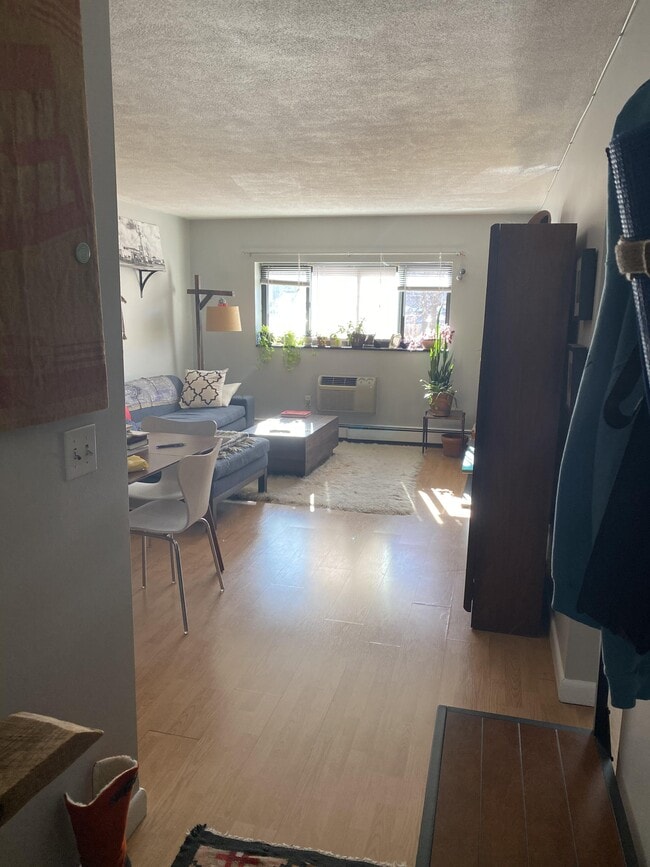 Foto del edificio - 15 Walbridge St