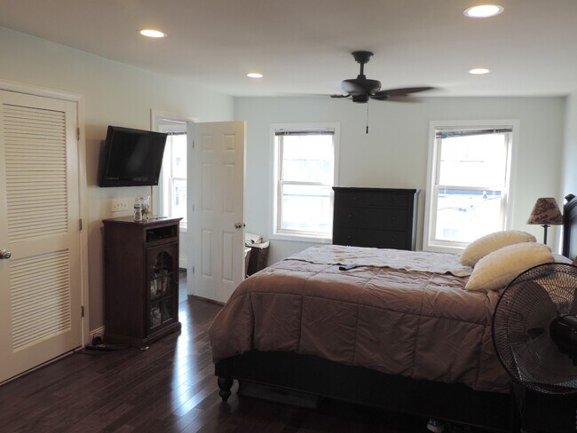 Foto del edificio - 7 Ward Ct