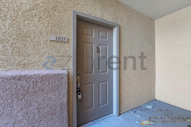 Foto del edificio - 2134 E Broadway Rd