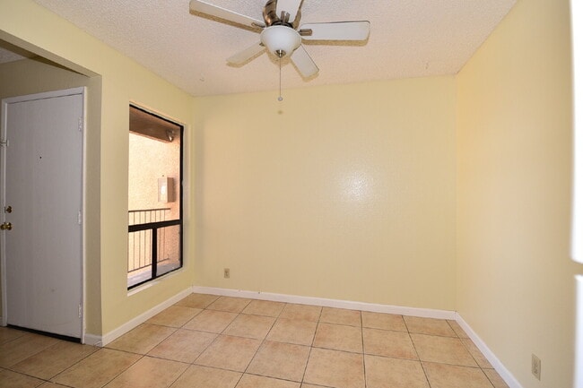 Building Photo - 3151 N Soaring Gulls Dr