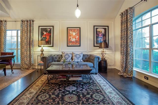 Foto del edificio - 12809 Conifer Ln