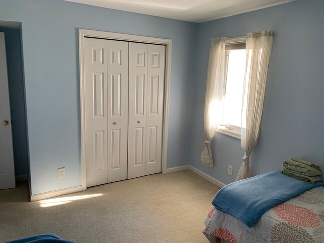 Bedroom 1 - 716 Ivy Lake Dr