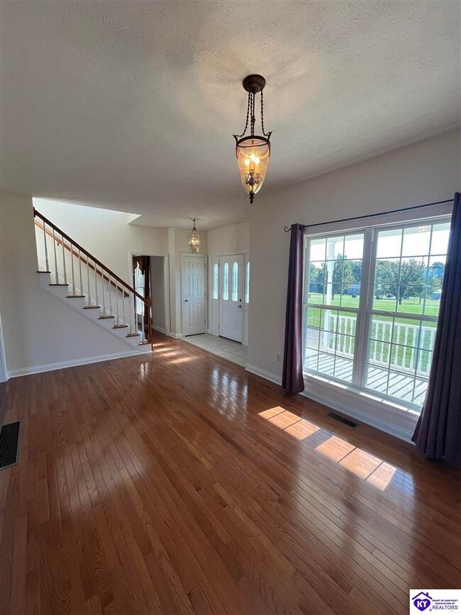 Building Photo - 237 Brock Rd