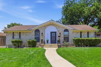 Building Photo - 5019 Blanchard Dr
