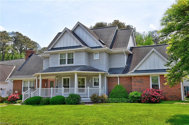 Building Photo - 601 Fort Raleigh Dr