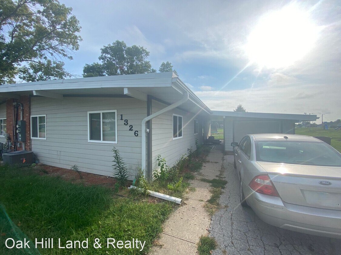 3 br, 1 bath House 1326 Vandenberg Circle House Rental in Sergeant