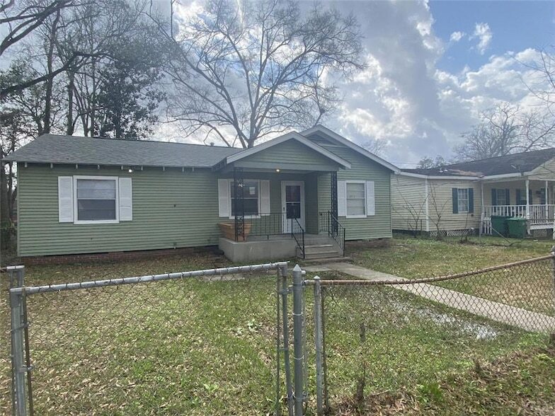 Primary Photo - 629 Citrus St