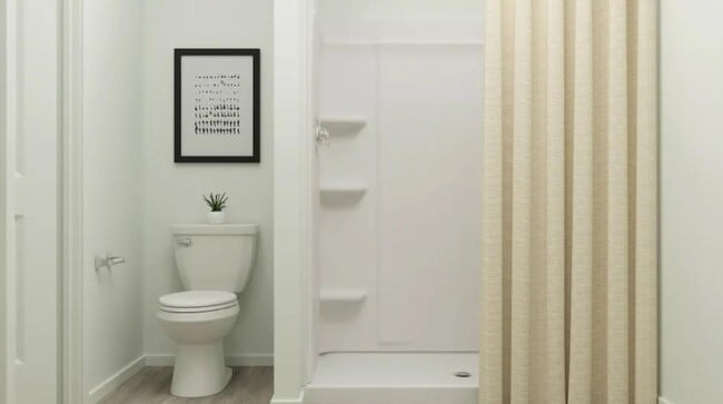 Building Photo - 2407 Rose Gold Dr